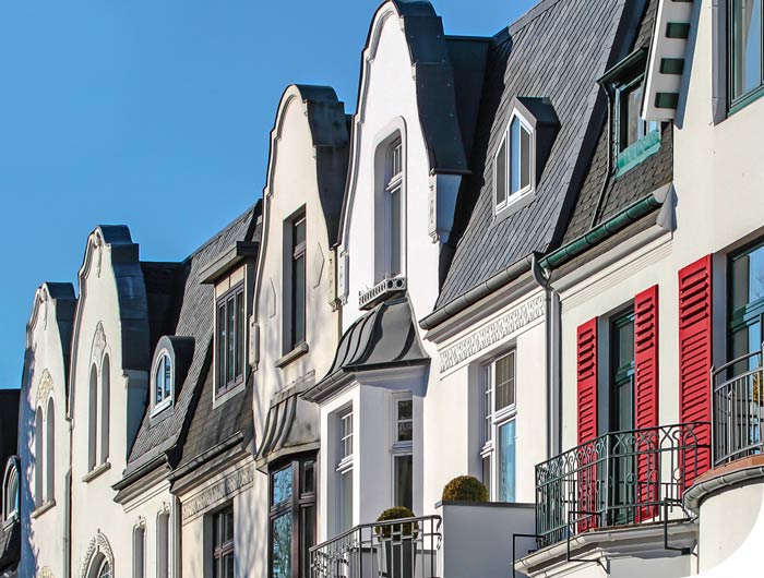 Haus Fassade mit Balkonen